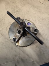 MANDRINO AUTOCENTRANTE TORNIO