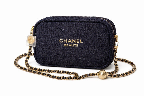 Chanel beauty holiday pouch - chanel,