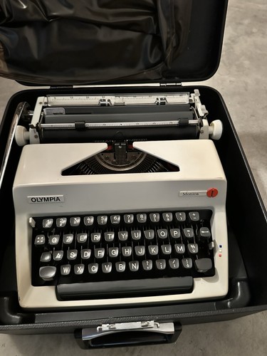 Macchina scrivere portatile - da,