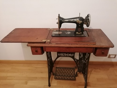 Macchina cucire singer - da,