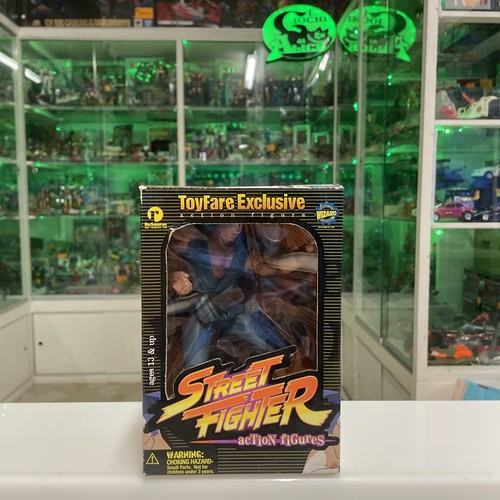 Resaurus street fighter - -,