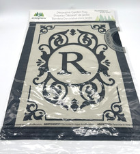Cambridge Monogram "R"