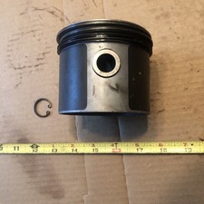 PISTONE COMPRESSORE ARIA UV