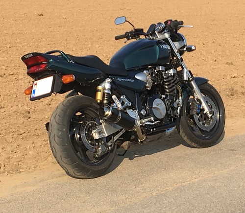 Yamaha xjr1300 scarichi - yamaha,