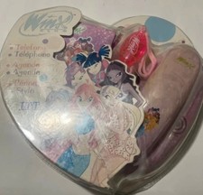 giocattolo delle  winx composto da telefono e agenda e biro per bambine