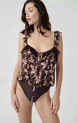Body intimately free people - intimately,