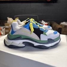 Balenciaga Triple S -
