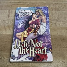 Johanna Lindsey Defy Not The