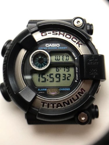 Casio shock frogman 8200 - casio, dw-8200