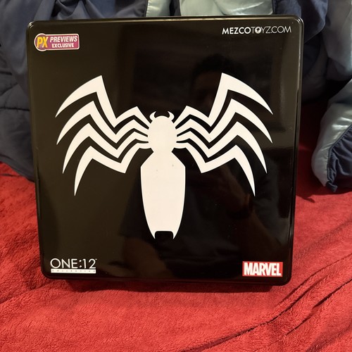 Mezco one marvel spider man - one:12,
