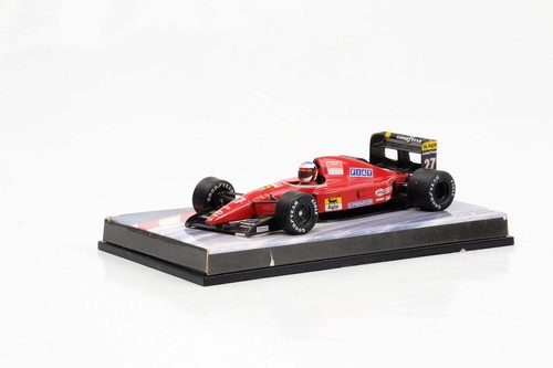 Minichamps ferrari 92 - 1:43,
