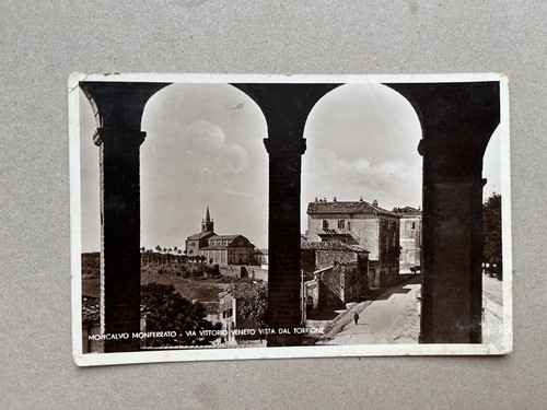 Cartolina formato piccolo - a),