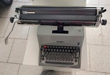 Macchina da scrivere Olivetti 82 Diaspron