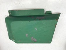 JOHN DEERE 300 ENGINE RIGHT SIDE PANEL M48280