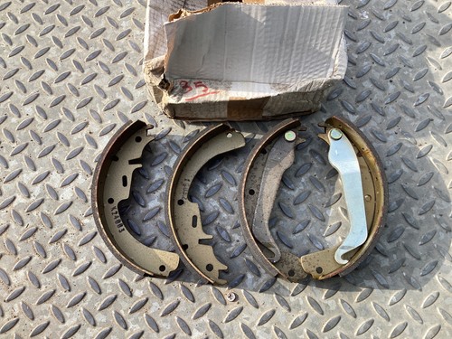 Scarpe freno posteriori opel - scarpe,