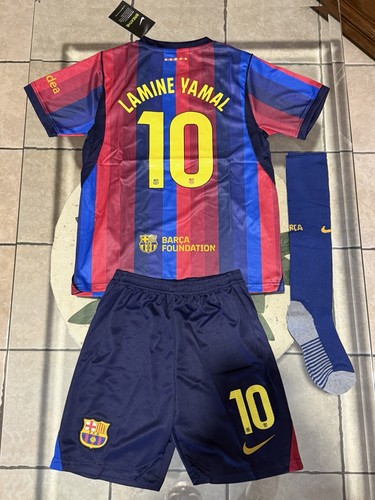 Barcellona lamine yamal - lamine,