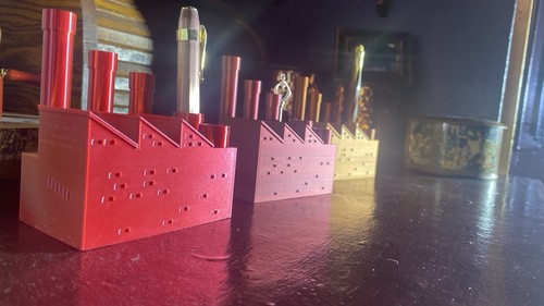 Fabbrica delle idee - "fabbrica, idee"