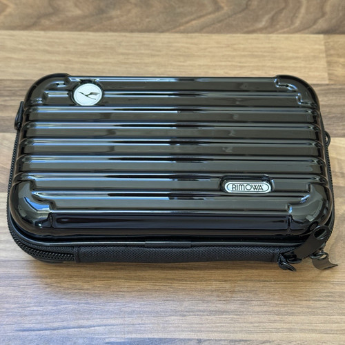 Lufthansa rimowa style - rimowa,