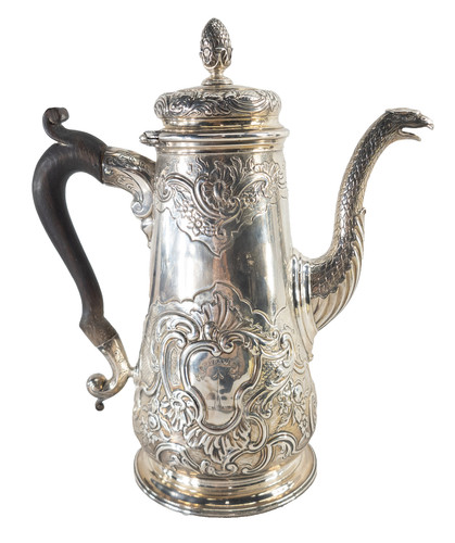 Grande antica caffettiera
