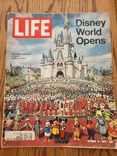 Vntg 1971 LIFE Magazine - Walt