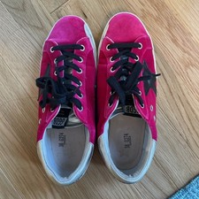 Size us7/eu38- Golden Goose