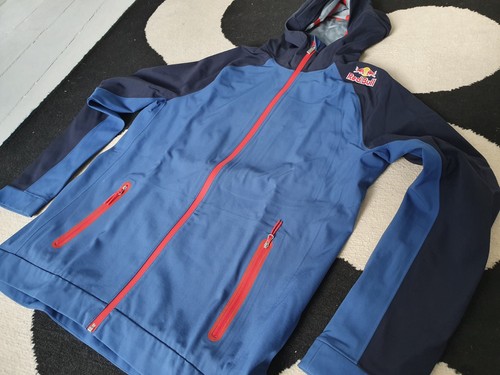Red bull athlete - red, only
