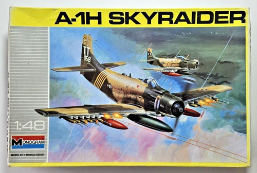 Skyraider monogram 5454 - a-1h,