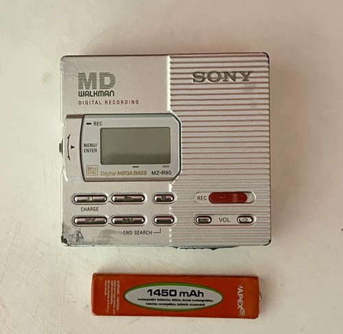 Lettore minidisc sony r90 - minidisc, mz-r90