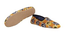 Nuove, autentiche scarpe