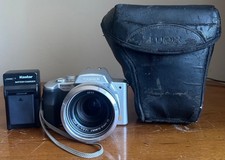 Panasonic Lumix DMC-FZ20 5MP 12X Zoom Digital Camera Leica 1:2.8/6-72 ASPH Lens 