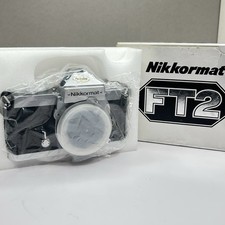 Nikon Nikkormat FT2 BOXED - LIKE NEW / MINT COMPLETE COMPLETO
