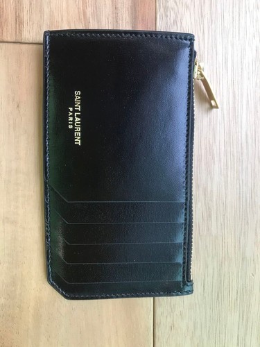 Yves saint laurent - saint, custodia