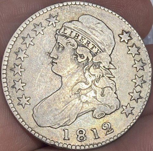 Busto con cappuccio 1812 - , mezzo
