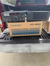 Yaesu Ft-890AT con