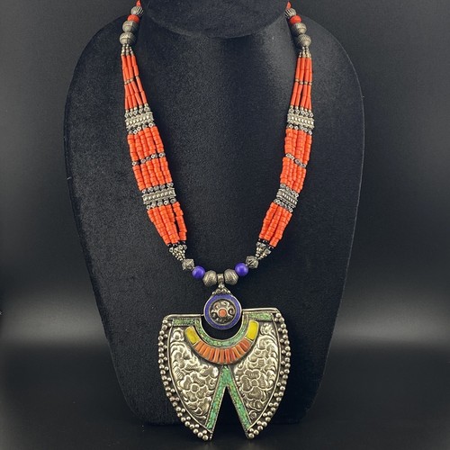 Splendida collana etnica