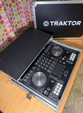 Traktor S4 MK3 + Flight Case
