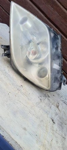 Faro proiettore anteriore
