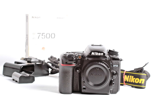 Nikon d7500 corpo - corpo, macchina