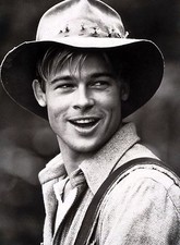 Foto E Al Centro Scorre Un