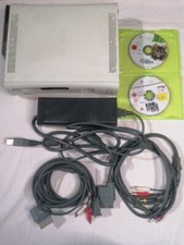 XBOX 360 Rotta + Alimentare + 2 Cavi  +2 Giochi