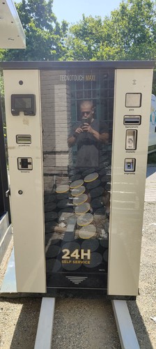 Distributore automatico - distributore,