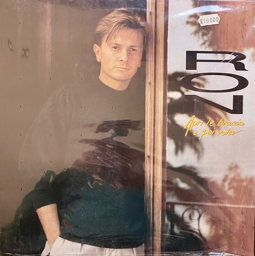 Ron apri braccia e - –, le