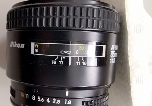 Nikon nikkor 85mm 1 - nikkor, 85mm/