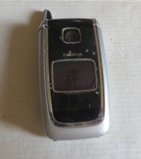 Telefono vintage NOKIA 6101 senza batteria - leggere descrizione