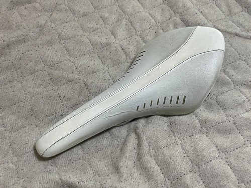 Sella fizik arione kium - arione, rail