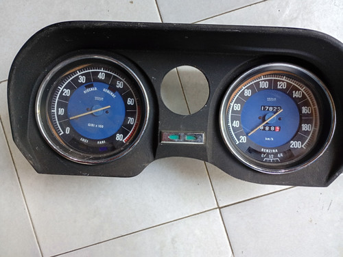 Quadro strumenti alfa romeo - strumenti,