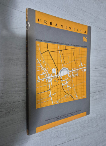 Urbanistica rivista - -,