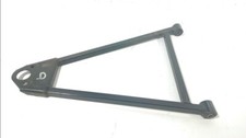 TRIANGLE INFERIEUR AVANT DROIT