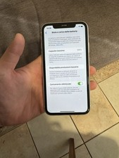 Apple iPhone 11 - 64GB -