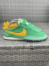 V RARA 2012 NIKE WAFFLE RACER